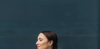 Confidence in Uncertainty: The Inner Asset Women Investors Overlook