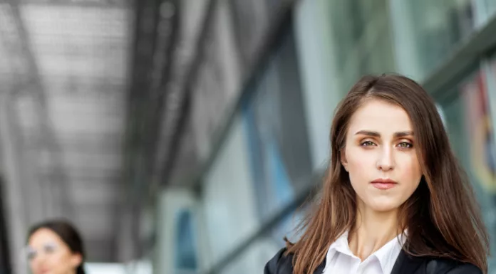 The Hidden Cost of Pride in Leadership: Why Self-Aware Leaders Succeed