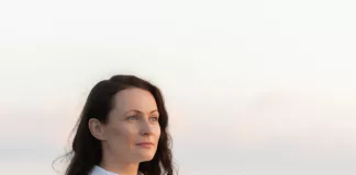 When Broken Becomes Beautiful: Resilience and Leadership in Times of Setback