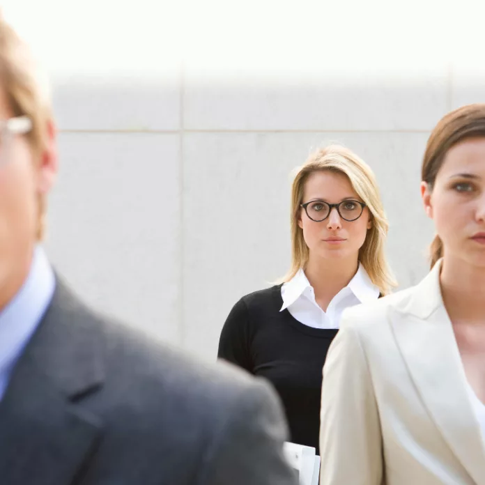 Why Elite Leaders Don’t Outsource Their Worth Why Elite Leaders Don’t Outsource Their Worth